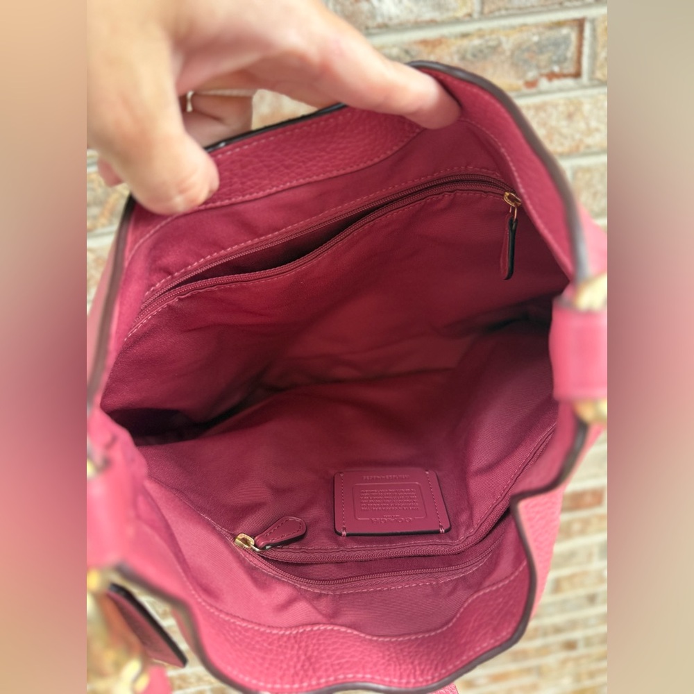 Coach Pink Leather Shoulder Bag - Picture 4 of 6